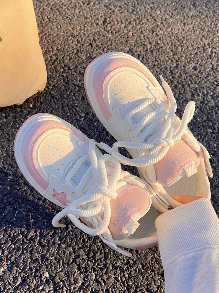 Vintage-style pink platform shoes for teens