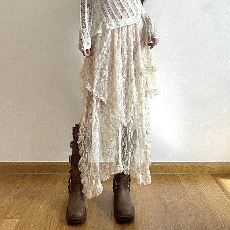 Boho-inspired asymmetrical skirt in delicate floral lace for parties
