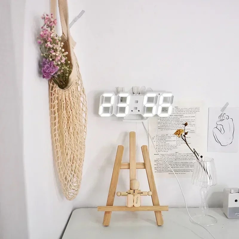 Wall-mounted 3D digital clock with LED light for living room