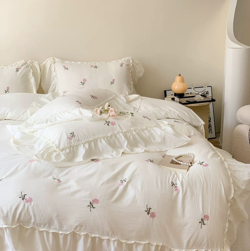 Cottagecore Aesthetic Rose Bedding Set